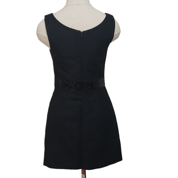 CT526a Forever 21 Little Black sleeveless Dress With Sequin Bow S/P - Picture 3 of 5